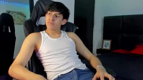 Aron online show from 12, 9, 2025