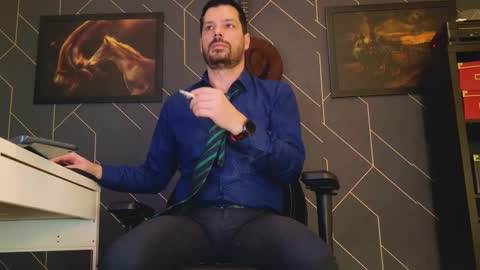 Aaron online show from 17, 2, 2025