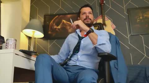 Aaron online show from 10, 9, 2025