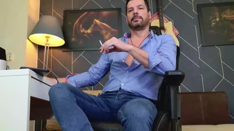 Snapshot of aaronbomer chatting on 23, 12, 2025 Aaron online show from 23, 12, 2025