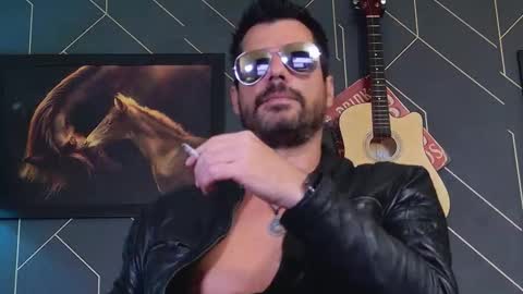 Snapshot of aaronbomer chatting on 1, 3, 2026 Aaron online show from 1, 3, 2026