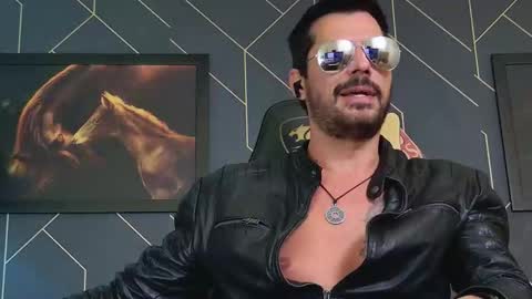 Snapshot of aaronbomer chatting on 7, 3, 2026 Aaron online show from 7, 3, 2026