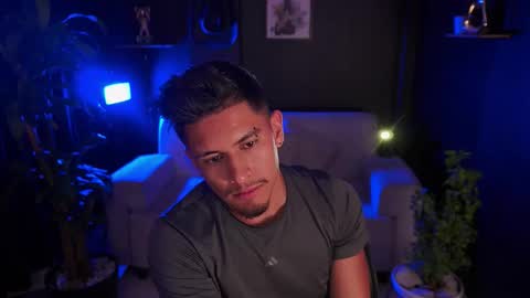 AARON  online show from 6, 11, 2025