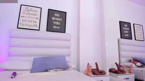 abbey_walker online show from 26, 3, 2026