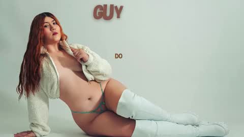 Abbie Edmond  online show from 28, 2, 2025