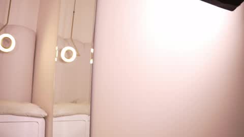 Snapshot of abby_me chatting on 26, 5, 2026 A B B Y online show from 26, 5, 2026
