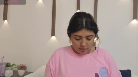 Snapshot of abby_millerr_ chatting on 8, 5, 2026 Abbygail online show from 8, 5, 2026