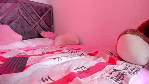 Snapshot of abby_naughty18 chatting on 16, 6, 2026 online show from 16, 6, 2026
