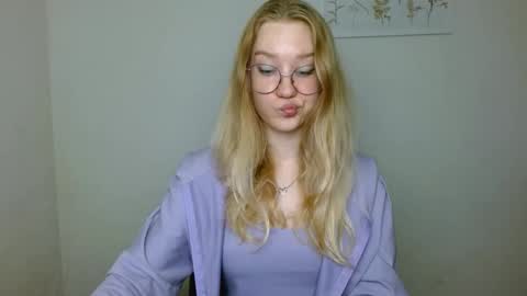 Abby Lovense is active online show from 10, 10, 2025