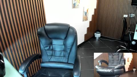 Abby Stones online show from 25, 9, 2025