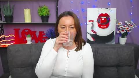 abbytaylorr online show from 12, 3, 2025