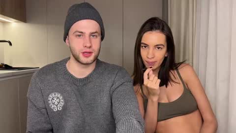 Snapshot of abdulasu_syuyumbike chatting on 12, 12, 2024 ABDULASU online show from 12, 12, 2024