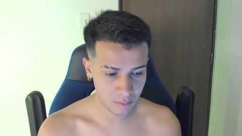 Snapshot of abelasburgo chatting on 1, 12, 2024 Independence model AbelAsburgo online show from 1, 12, 2024