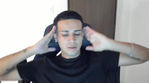 Snapshot of abelasburgo chatting on 7, 12, 2024 Independence model AbelAsburgo online show from 7, 12, 2024