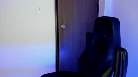 Snapshot of abelasburgo chatting on 5, 1, 2025 Independence model AbelAsburgo online show from 5, 1, 2025