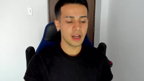 Snapshot of abelasburgo chatting on 20, 2, 2025 Independence model AbelAsburgo online show from 20, 2, 2025