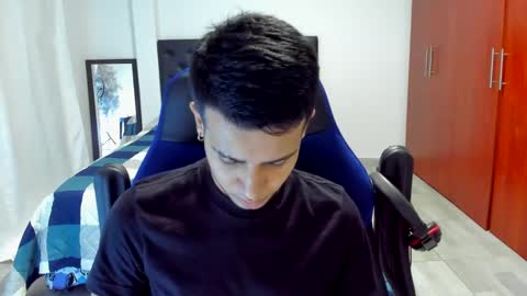 Snapshot of abelasburgo chatting on 21, 2, 2025 Independence model AbelAsburgo online show from 21, 2, 2025