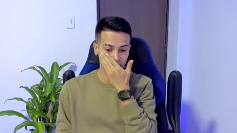 Snapshot of abelasburgo chatting on 9, 3, 2025 Independence model AbelAsburgo online show from 9, 3, 2025