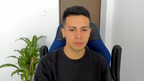 Snapshot of abelasburgo chatting on 9, 3, 2025 Independence model AbelAsburgo online show from 9, 3, 2025