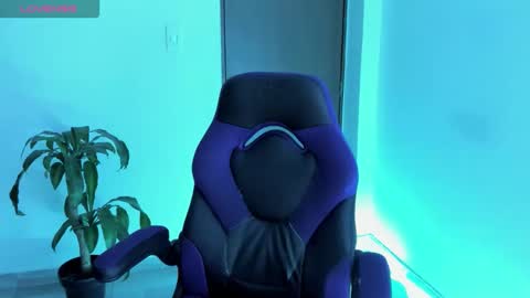 Snapshot of abelasburgo chatting on 28, 10, 2025 Independence model AbelAsburgo online show from 28, 10, 2025