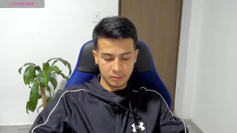 Snapshot of abelasburgo chatting on 4, 11, 2025 Independence model AbelAsburgo online show from 4, 11, 2025