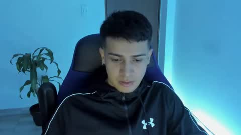 Snapshot of abelasburgo chatting on 6, 11, 2025 Independence model AbelAsburgo online show from 6, 11, 2025