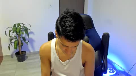 Snapshot of abelasburgo chatting on 5, 12, 2025 Independence model AbelAsburgo online show from 5, 12, 2025