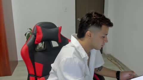 Snapshot of abelasburgo chatting on 10, 1, 2026 Independence model AbelAsburgo online show from 10, 1, 2026