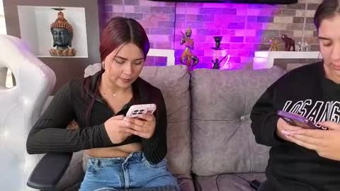 abella_as_ online show from 1, 10, 2025