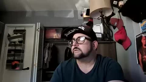 Snapshot of abennett76 chatting on 31, 5, 2026 AJ online show from 31, 5, 2026