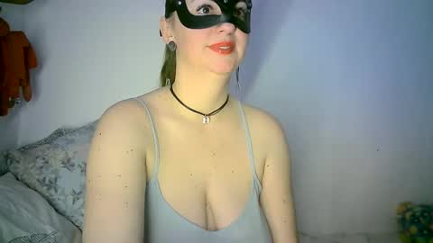 Snapshot of abigailove4u chatting on 3, 3, 2025 GoldenFish online show from 3, 3, 2025
