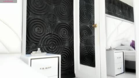 Snapshot of abigailwilliams_ chatting on 17, 11, 2025 Abigail online show from 17, 11, 2025