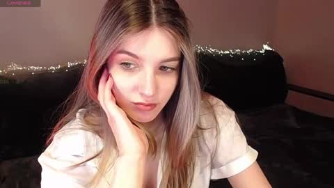 Abigail online show from 10, 4, 2026