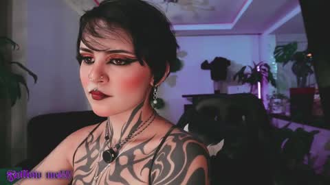 Snapshot of abril__colen chatting on 26, 5, 2026 April online show from 26, 5, 2026