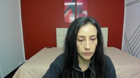 ABRIL online show from 6, 2, 2025