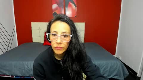 ABRIL online show from 10, 2, 2025