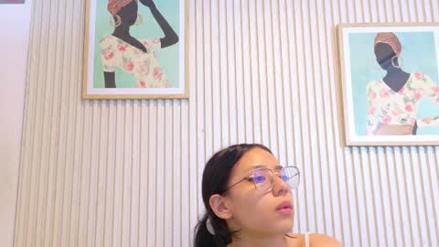 abrilmirren online show from 14, 4, 2026