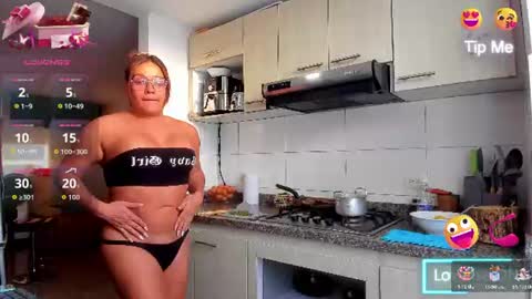 Snapshot of abrilstivenson_ chatting on 22, 7, 2026 itis S O F I A online show from 22, 7, 2026