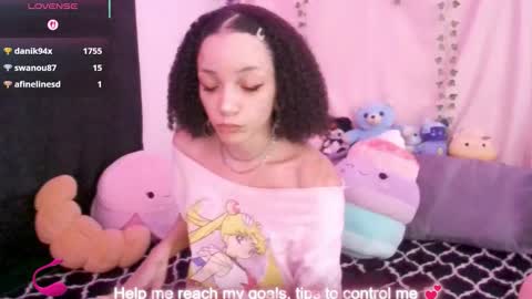 Snapshot of abruisedpeach chatting on 26, 10, 2025 Peach online show from 26, 10, 2025