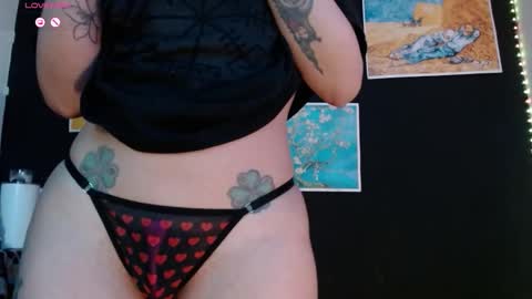 Snapshot of absentavert chatting on 9, 2, 2026 Absenta vert online show from 9, 2, 2026