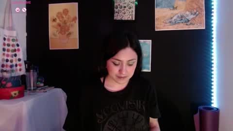 Snapshot of absentavert chatting on 27, 2, 2026 Absenta vert online show from 27, 2, 2026