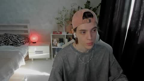 Snapshot of abslut chatting on 24, 7, 2026 Nick online show from 24, 7, 2026