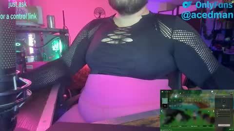 Snapshot of acedhappyman chatting on 6, 3, 2026 acedhappyman online show from 6, 3, 2026