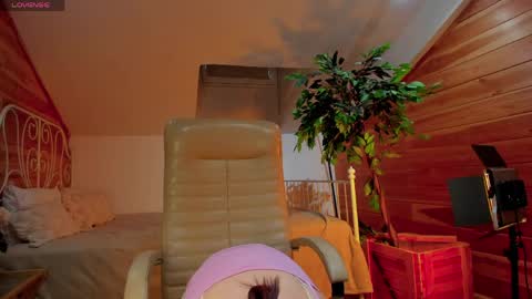 Adalyn online show from 11, 4, 2026