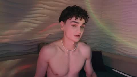 Adam online show from 22, 12, 2024