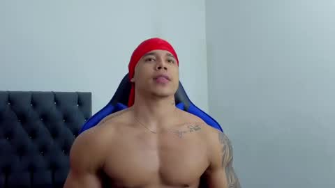 adam boss online show from 26, 9, 2025