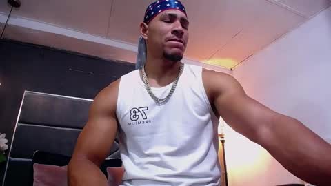 adam_fit19cm online show from 21, 10, 2025