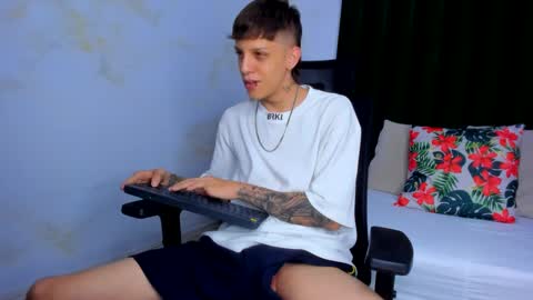 Adam online show from 17, 1, 2025