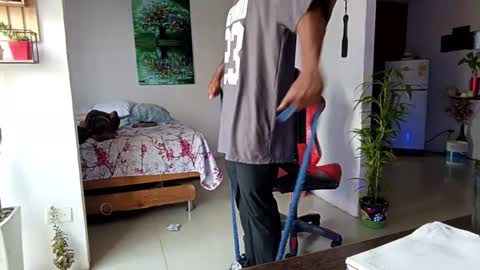 Adam Valencia online show from 11, 3, 2026