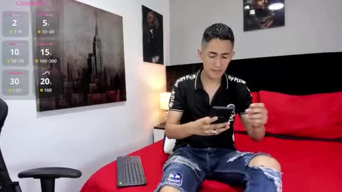 adam_walker_1 online show from 15, 3, 2026